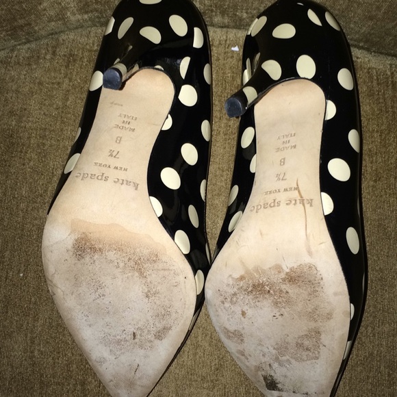 Polka dot Kate Spade ♠️ pumps - Picture 3 of 4